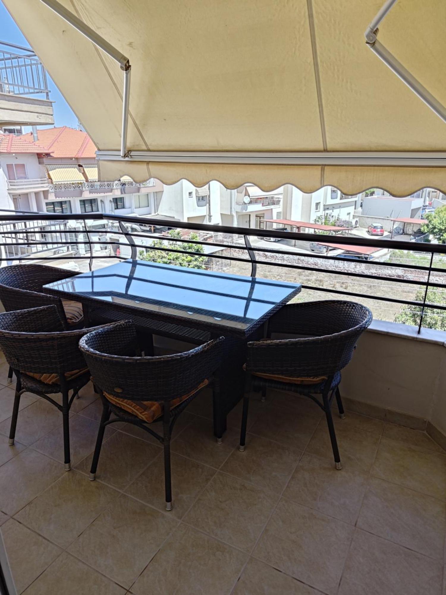 Jordan Downtown Apartment & Parking Katerini Exterior photo